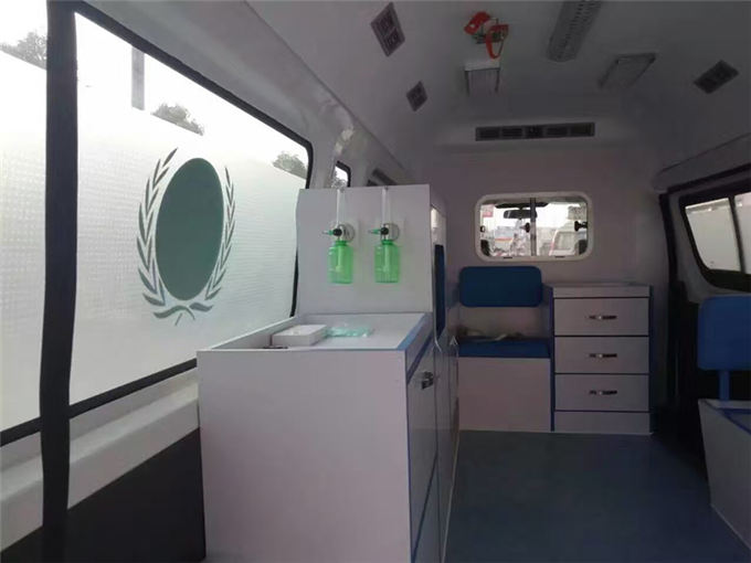 福田風(fēng)景G7救護(hù)車 福田風(fēng)景G7救護(hù)車