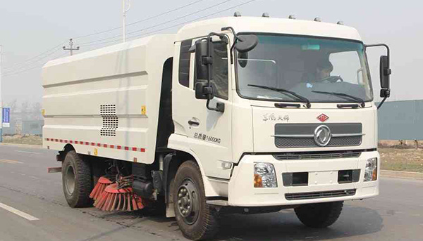 湖北程力掃路車(chē)頻繁需要修理,記得關(guān)懷一下你的愛(ài)車(chē)