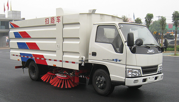 湖北程力掃路車(chē)頻繁需要修理,記得關(guān)懷一下你的愛(ài)車(chē)